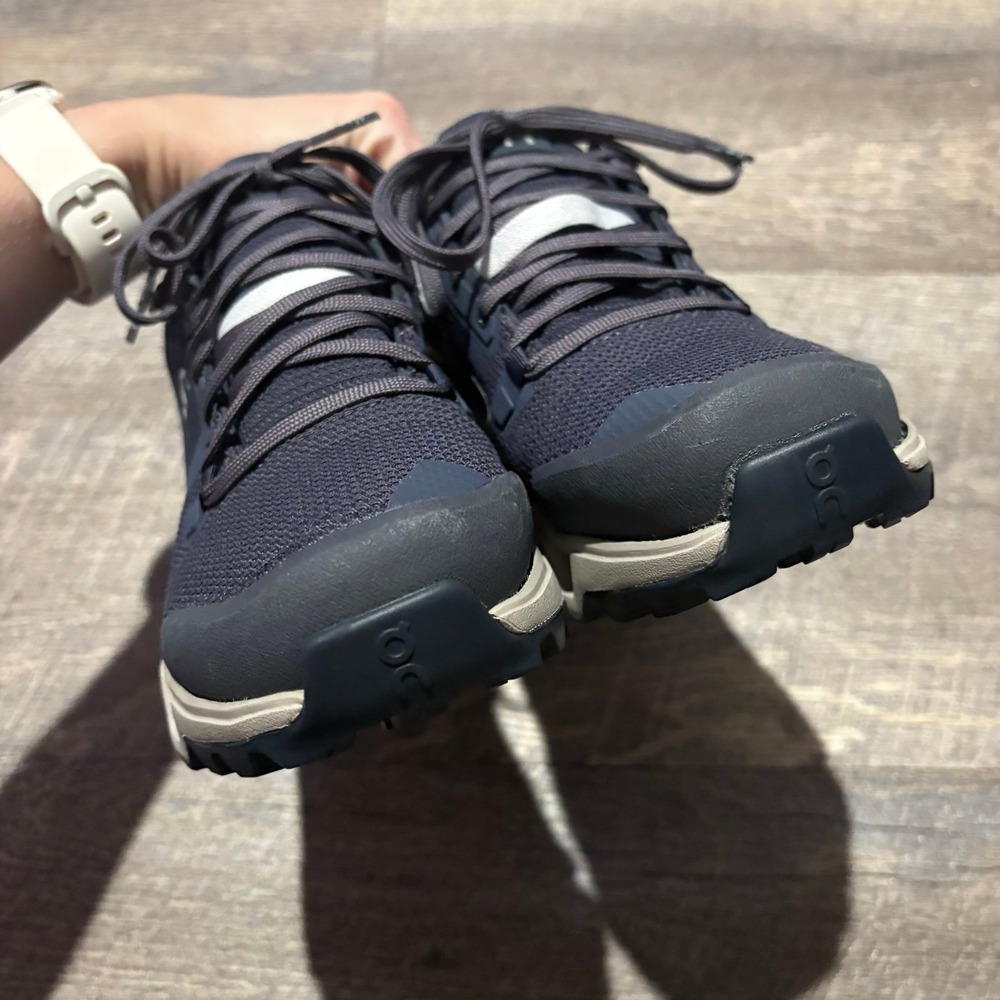 On Cloudwander Waterproof Sneakers Navy & Desert Colorway Women's Size 6 - Picture 4 of 10